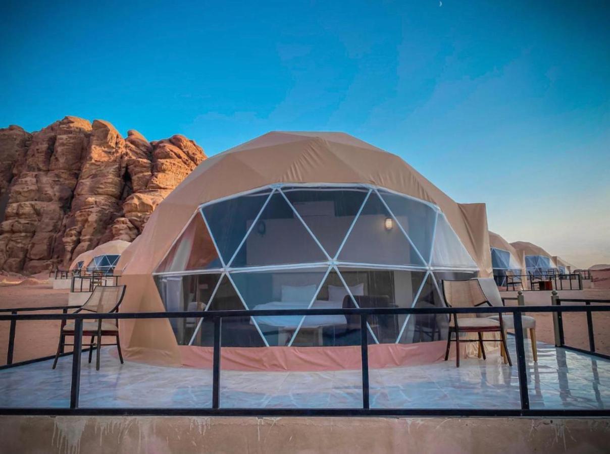 Ferienwohnung Sun Luxury Camp &Tour Wadi Rum Exterior foto