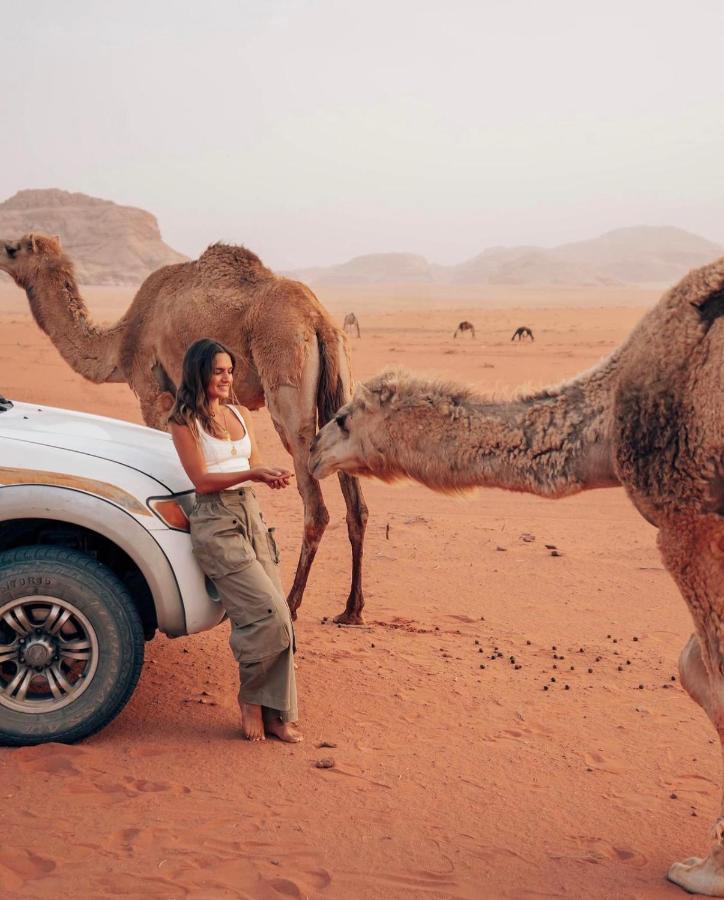 Ferienwohnung Sun Luxury Camp &Tour Wadi Rum Exterior foto