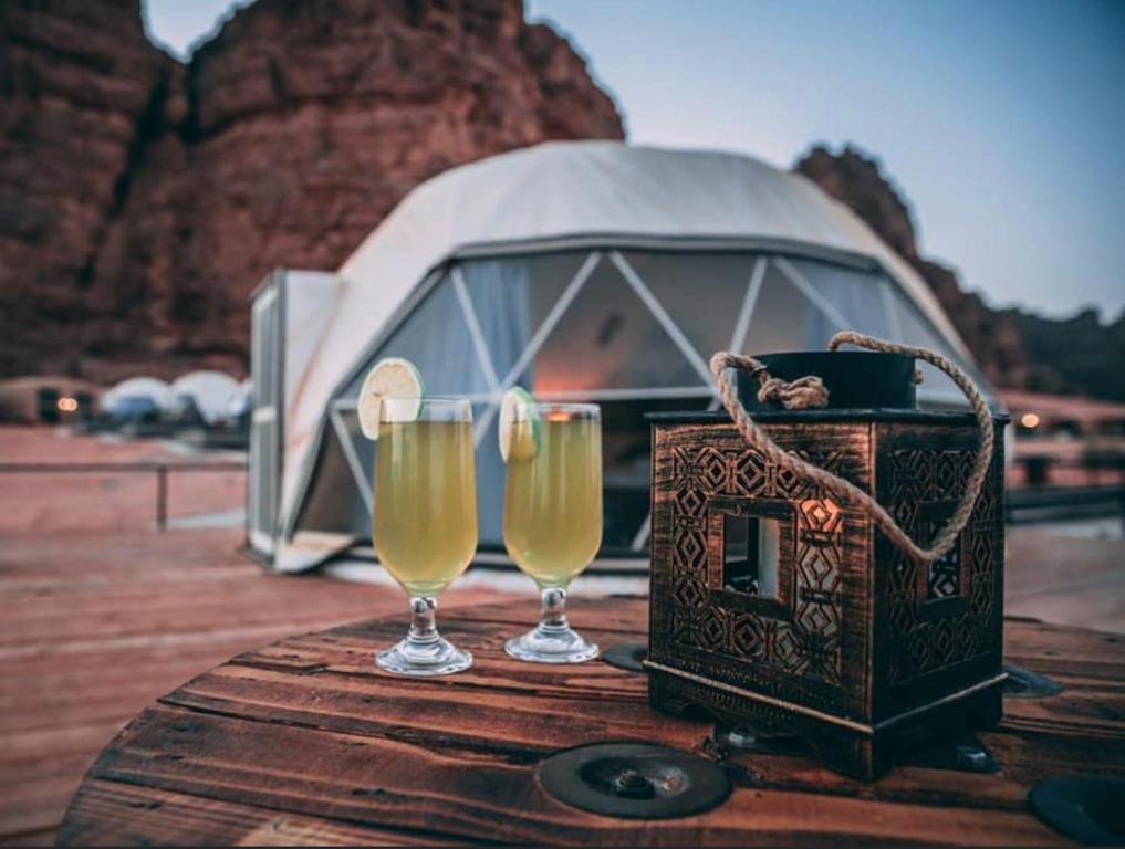 Ferienwohnung Sun Luxury Camp &Tour Wadi Rum Exterior foto